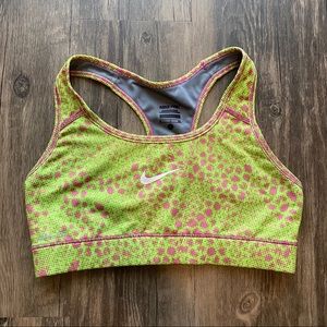🌼Nike Pro Limited Edition Bra🌼